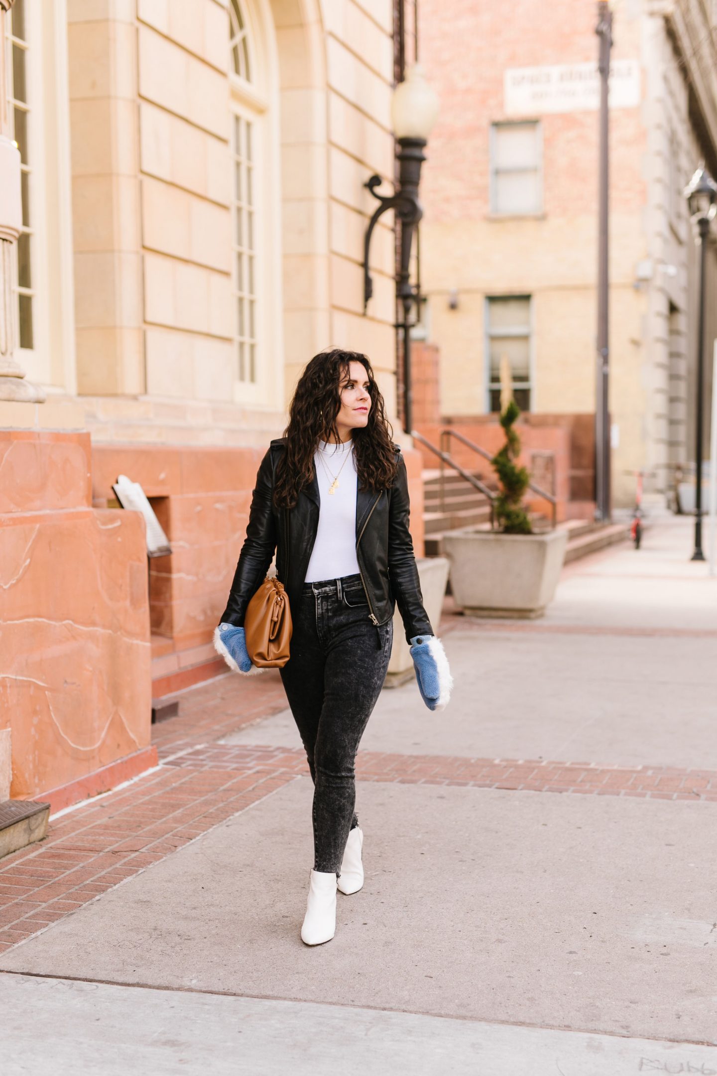 winter accessory chic mittens